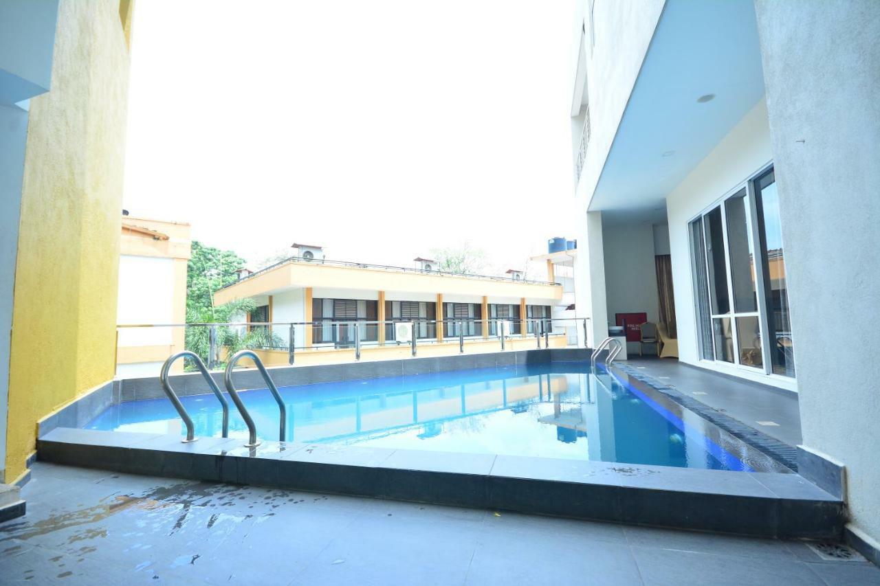 Kethumathee Hotel & Banquet รัตนปุระ ภายนอก รูปภาพ